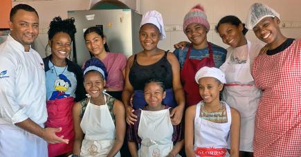 Les bénéficiaires de l'association Amour et Espoir ont pu suivre une formation en pâtisserie.