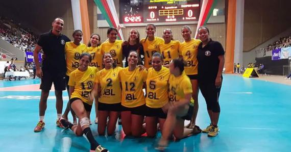 Les joueuses du Quatre-Bornes Volley ball Club se préparaient à participer à la Coupe d’Afrique des clubs champions, en Egypte.