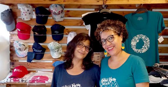 Natasha Magraja et Laetitia Dalais nous ouvrent les portes de leur petit monde où l’entrepreneuriat et l’artisanat ont une place de choix. 