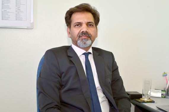 Le Dr Balbir Verma, senior consultant Minimallly Invasive Urology & kidney transport.