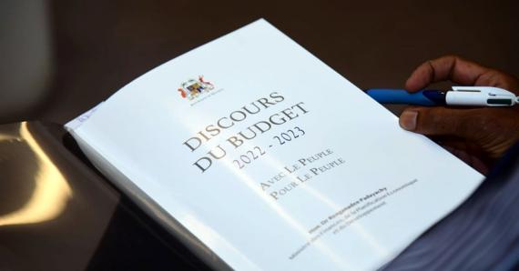 Pour les observateurs, le Budget contient plusieurs mesures sociales.