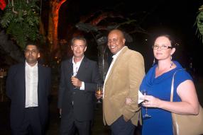 Kabir Ruhee, CEO d’EIS & AXA Customer Services, Olivier de Robillard, Sales & Marketing Manager d’Axess, Didier Lenette, Head of Global Business, et son épouse Tracey.