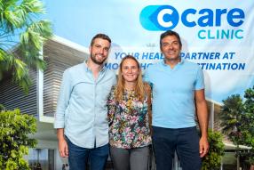 Alban Lecocq, ostéopathe à la Clinique Darné, Tania Dewulf, et Philippe Journade, consultant en management à la C-Care Clinic Cap Tamarin.