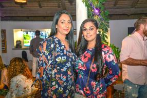 Vanisha Sahye et Ashley Sagar étaient présentes pour partager le bonheur d’Aurore Bellefroid.